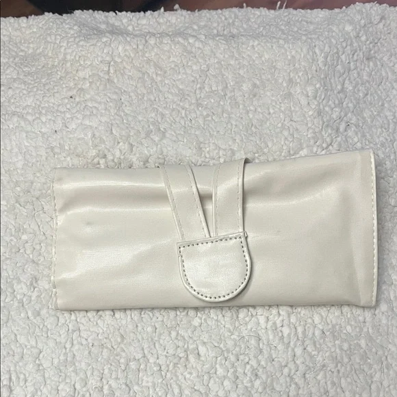 Professional Makeup Brush Set with Gold Handles - Picture 2 of 2